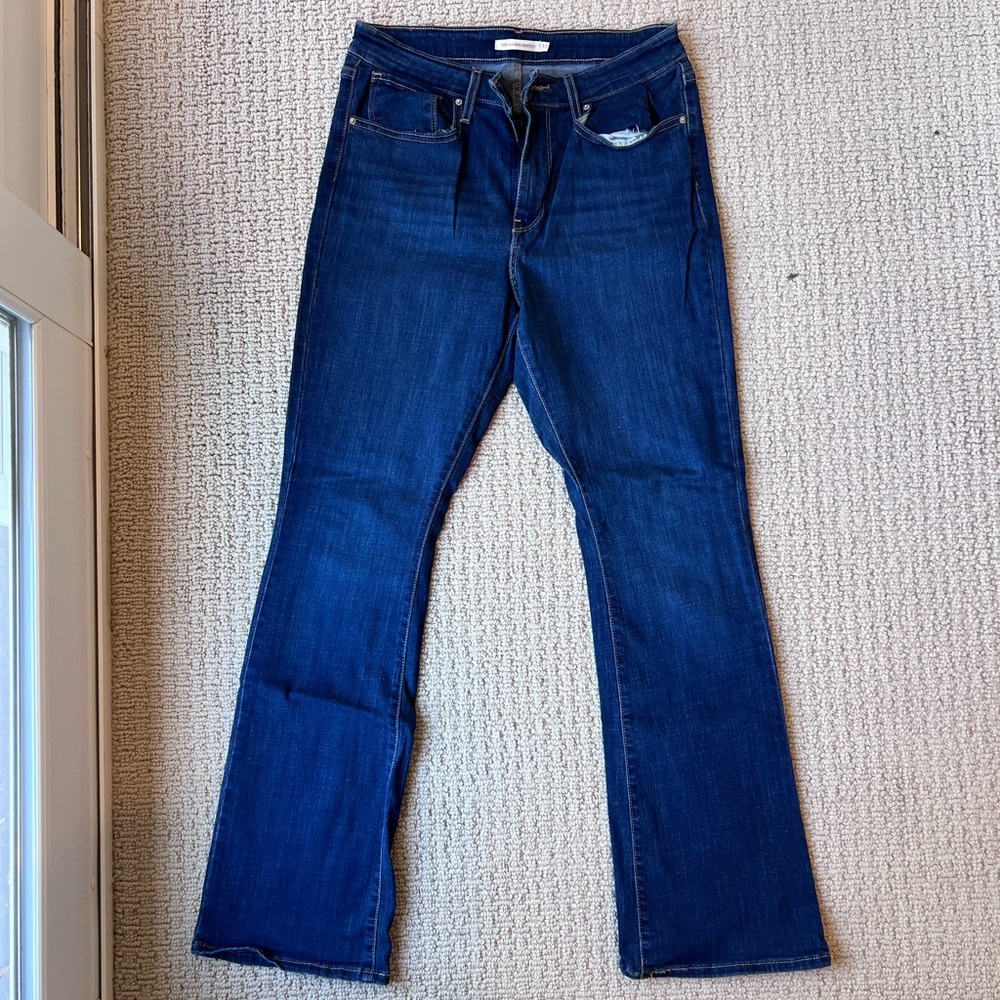 Levi High Rise Bootcut Jeans
